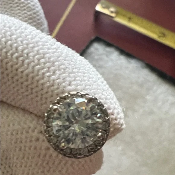 #0609+ Unisex Elegant S 925 Silver CZ Stud Crystal Earrings - Picture 4 of 5